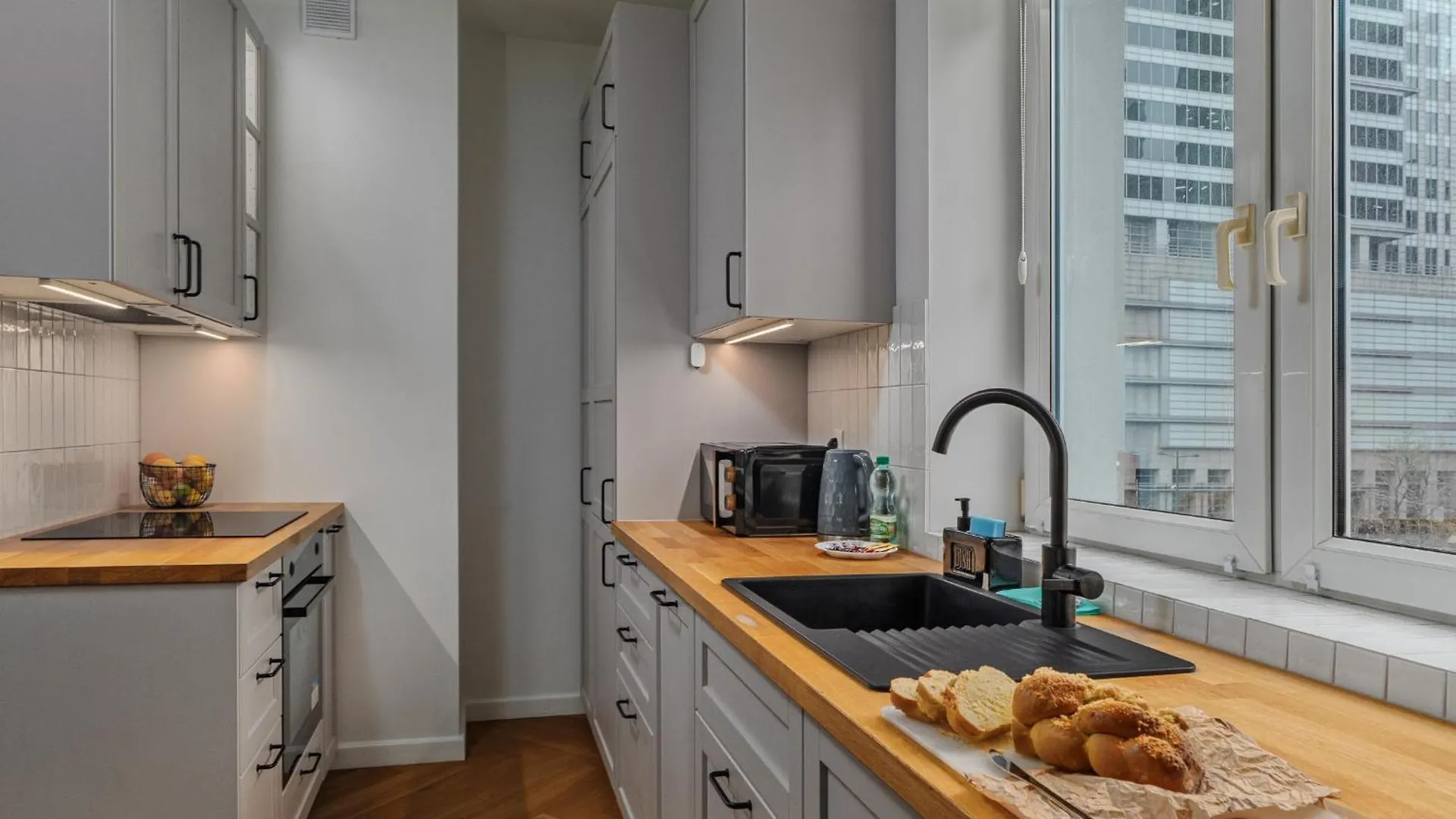Apartament Emilii Plater 36 - Better Rental Warszawa