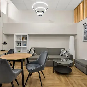 Humblebee Nest Muranow Apartament